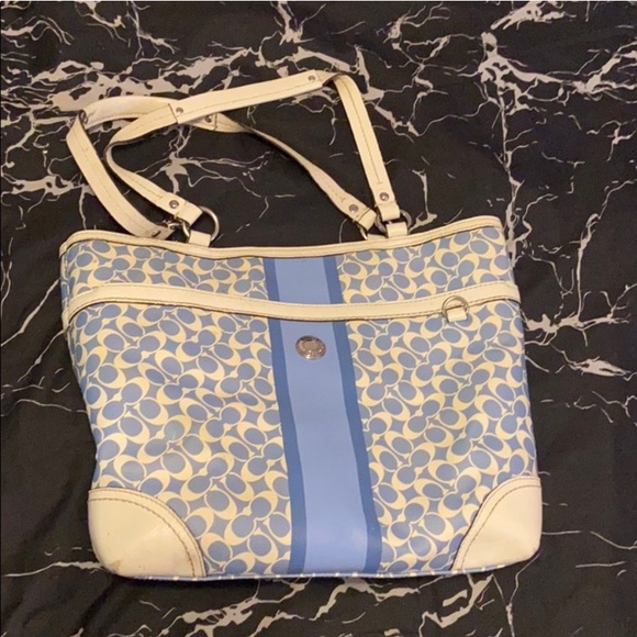 Coach Handbags - Coach purse